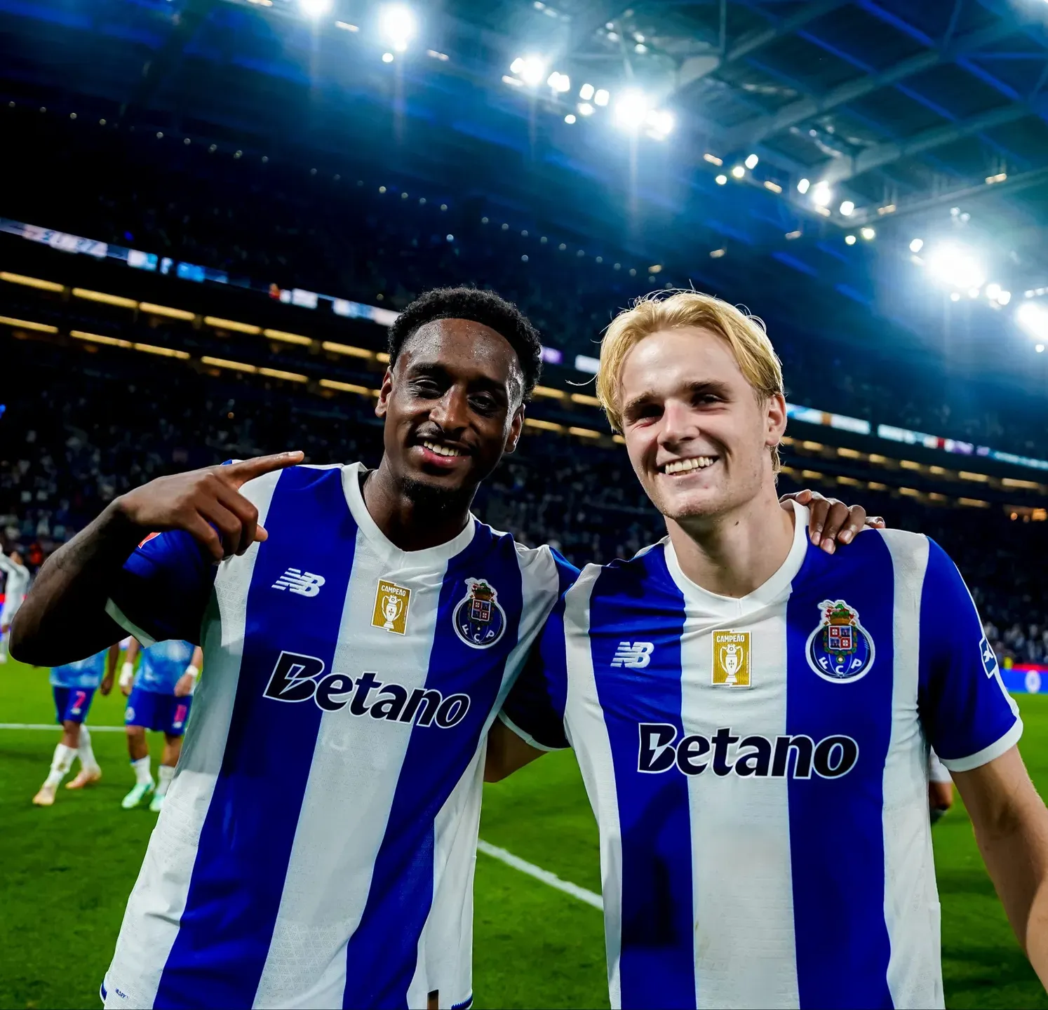 Os 11 iniciais do FC Porto x PSV
